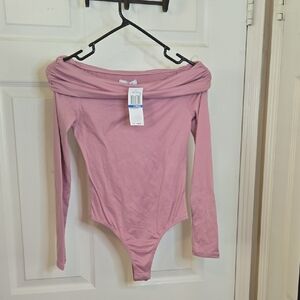 Elegant Off-Shoulder Pink Bodysuit